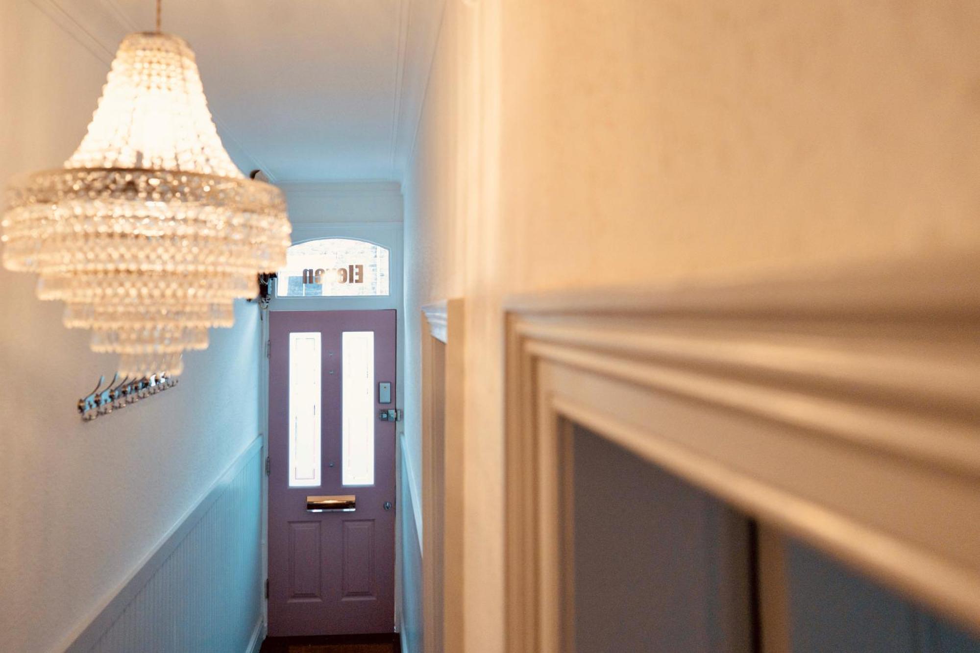 Stylish Retreat Inside Walls *