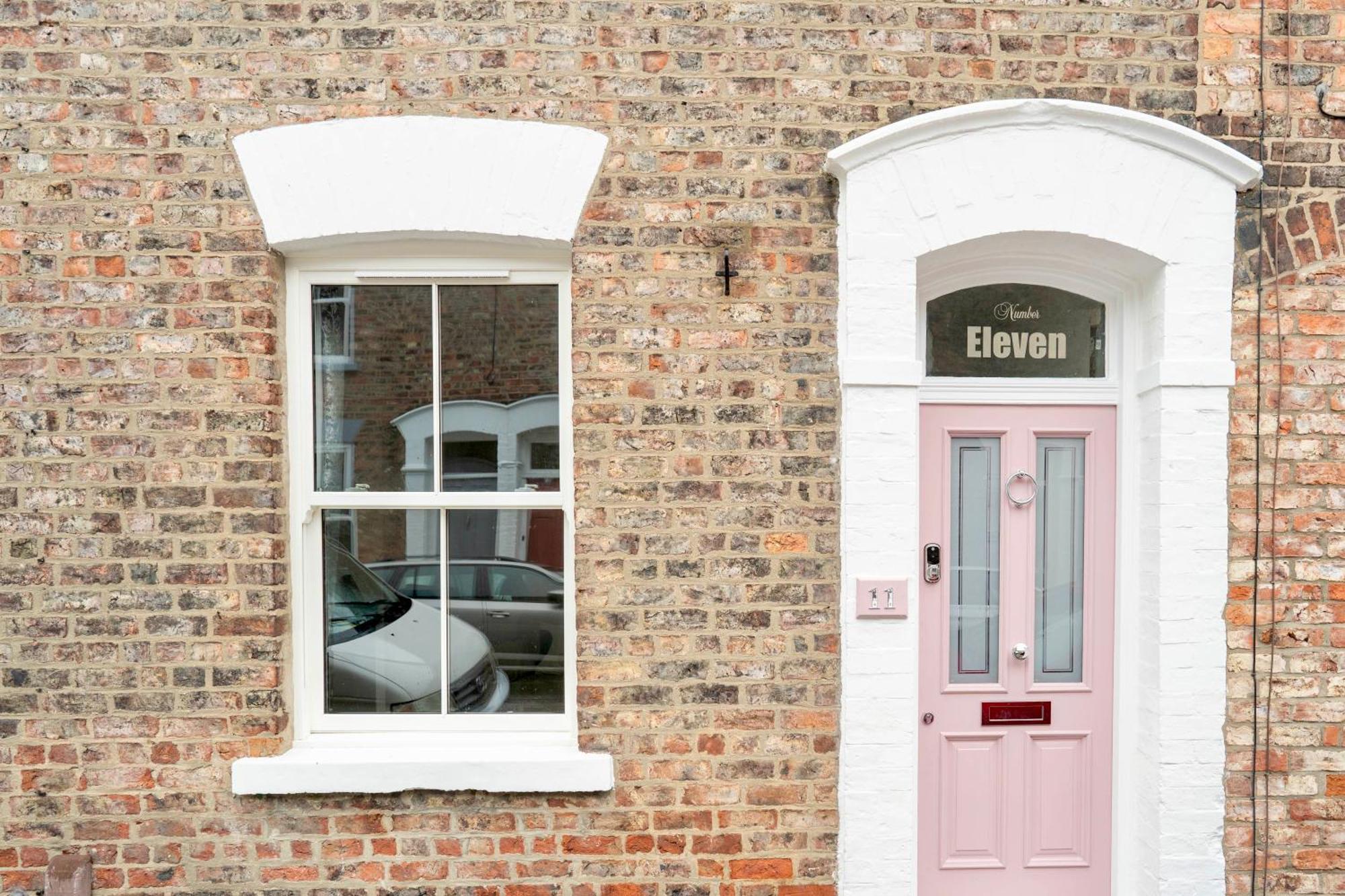 Stylish Retreat Inside Walls York